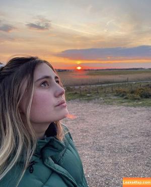 Lia Marie Johnson photo #0010