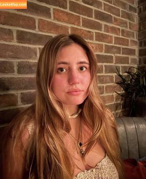 Lia Marie Johnson photo #0020