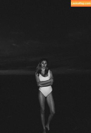 Lia Marie Johnson photo #0126