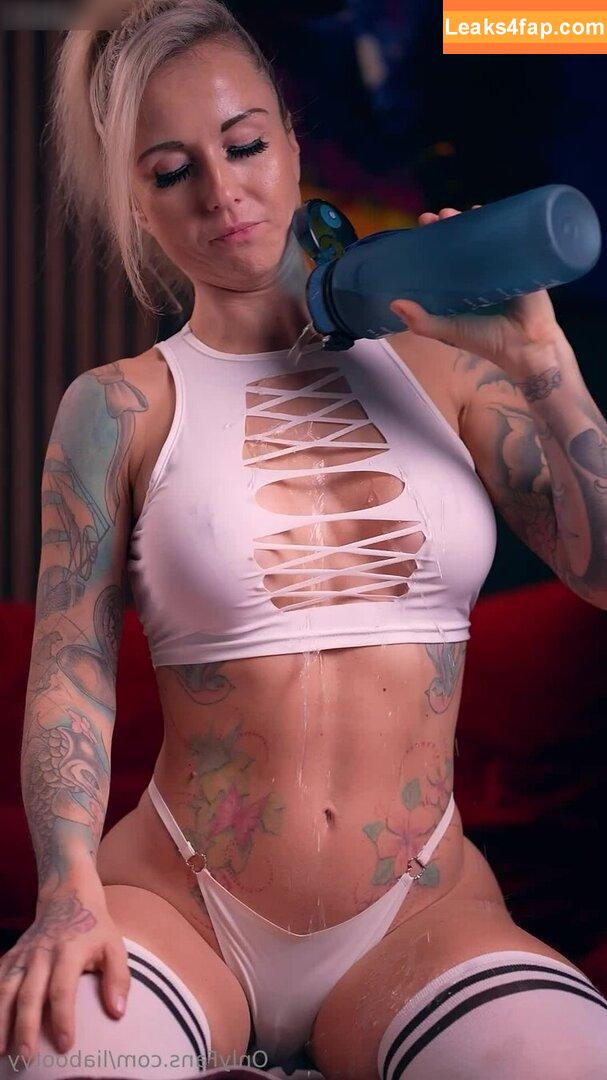 LiaBootyy leaked photo photo #0136