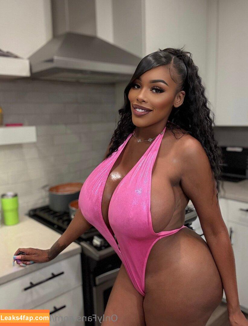 lialovely4u / iamlialovely leaked photo photo #0069