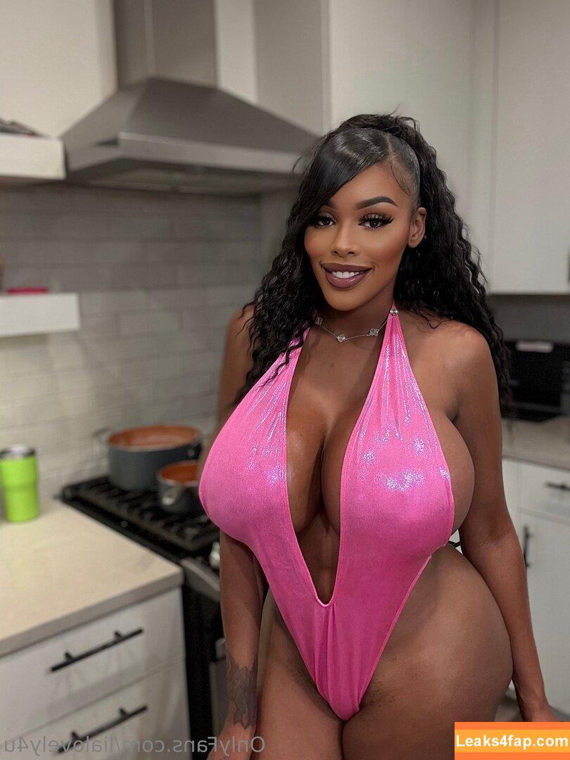 lialovely4u / iamlialovely leaked photo photo #0071