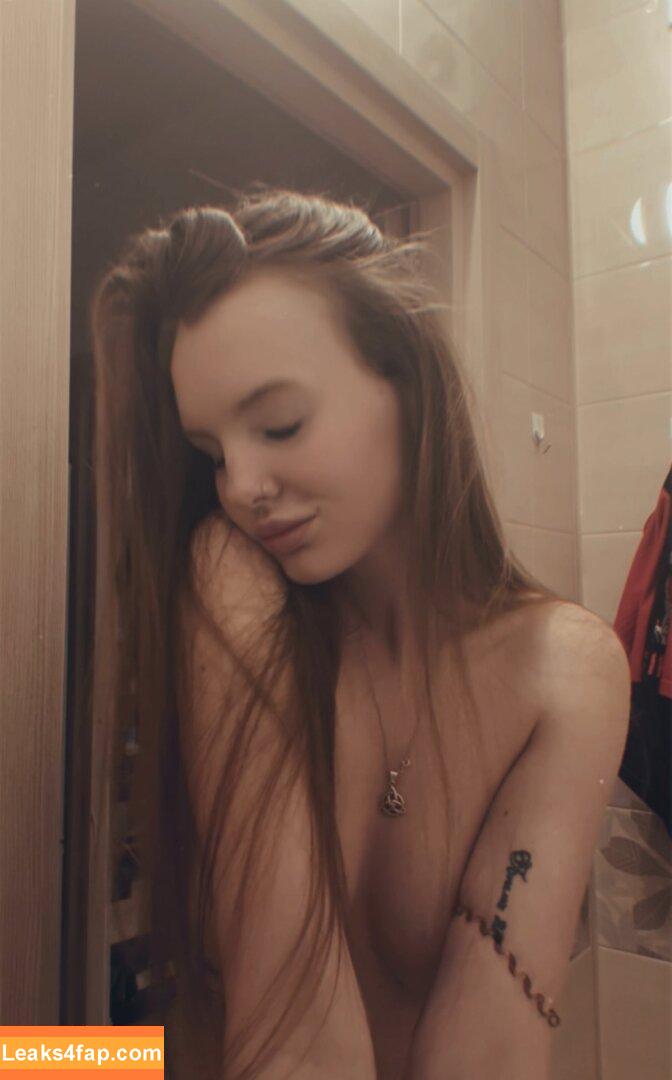 Liana_Fox / liana_fox_ leaked photo photo #0006