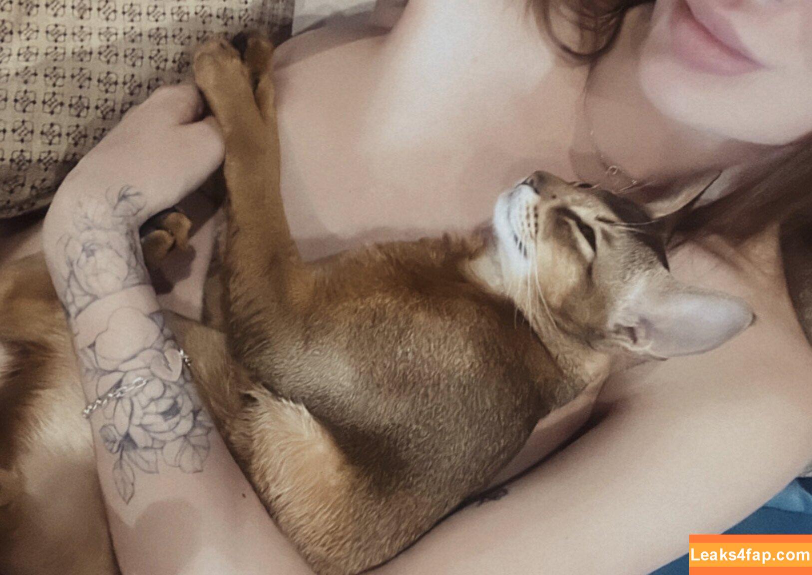 Liana_Fox / liana_fox_ leaked photo photo #0024