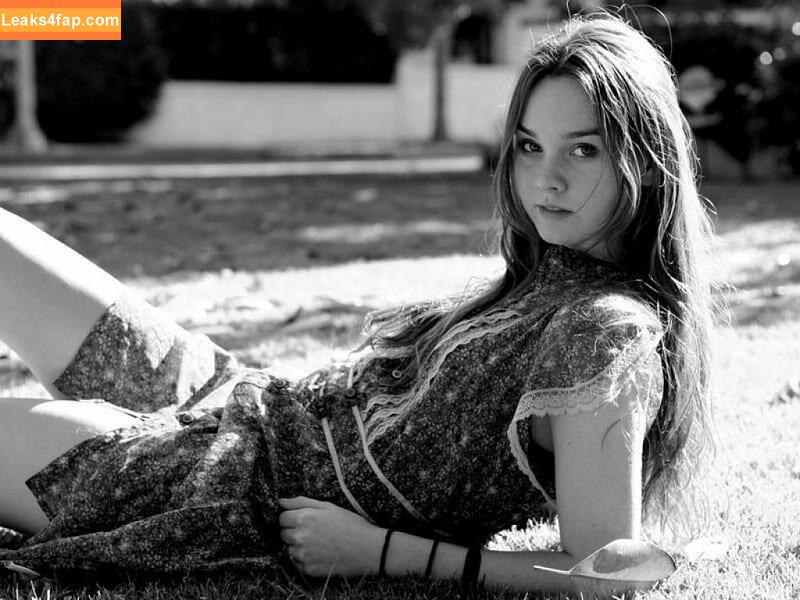 Liana Liberato / lianaliberato слитое фото фото #0030