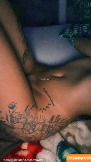 Liandra Bruder photo #0035