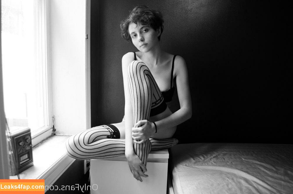 Liara Roux / liararoux слитое фото фото #0090