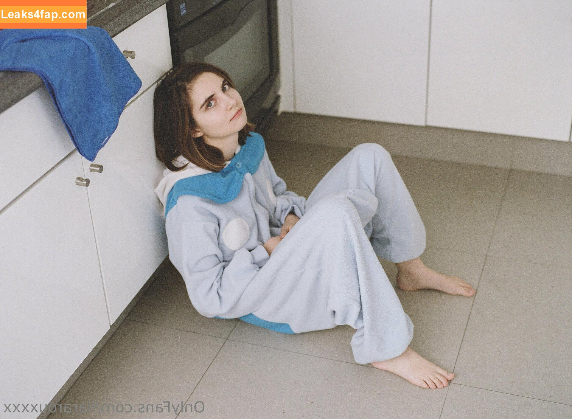 liararouxxxx /  leaked photo photo #0017