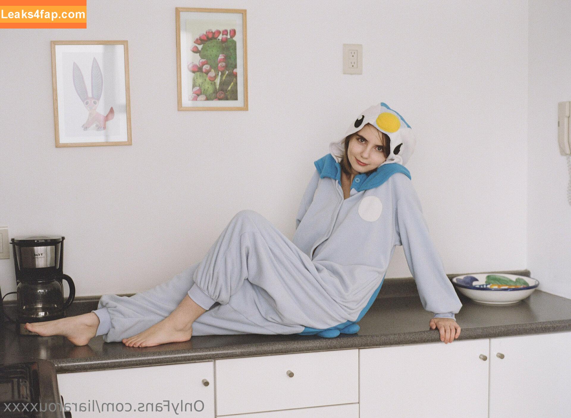 liararouxxxx /  leaked photo photo #0025