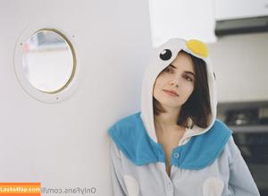 liararouxxxx photo #0023