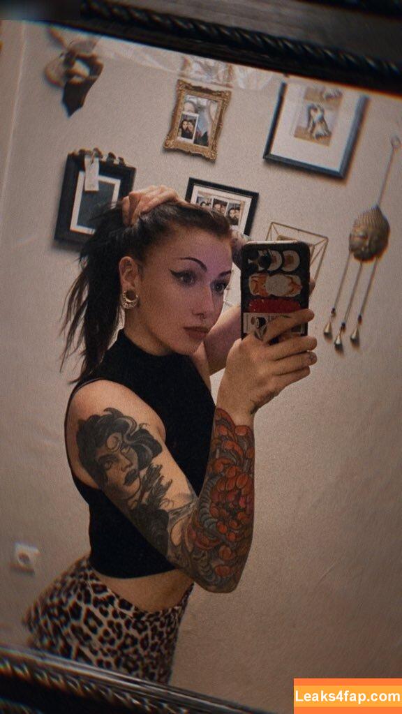 LiaxRose / twitchlia leaked photo photo #0046