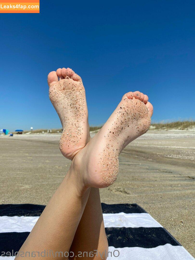 libransoles / cutestfeetworld leaked photo photo #0004