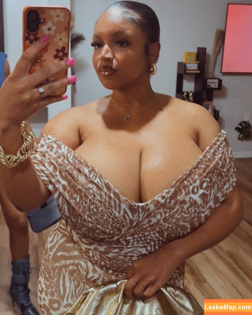 lifeeofjanaeee /  leaked photo photo #0008