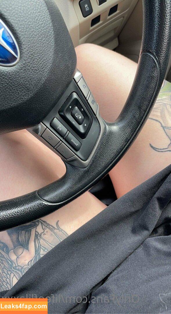 lifeoflilaxxx /  leaked photo photo #0006