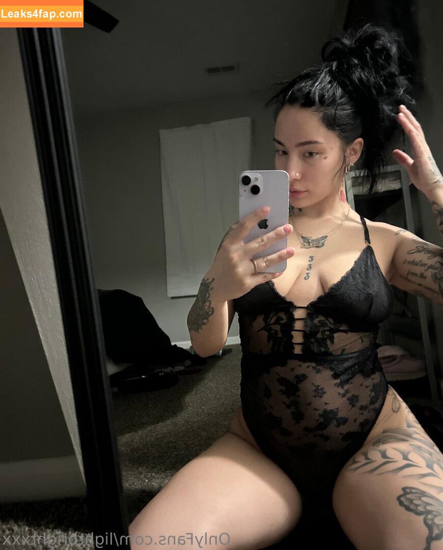 lightbrightxxx / livsoprettyyy leaked photo photo #0003