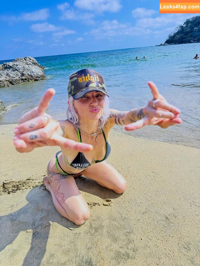 Lights Poxleitner / OfficialLights / https: / lights.poxleitner leaked photo photo #0381