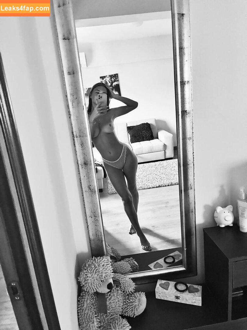 Lika Paius / kinkylika / lio_lika leaked photo photo #0014