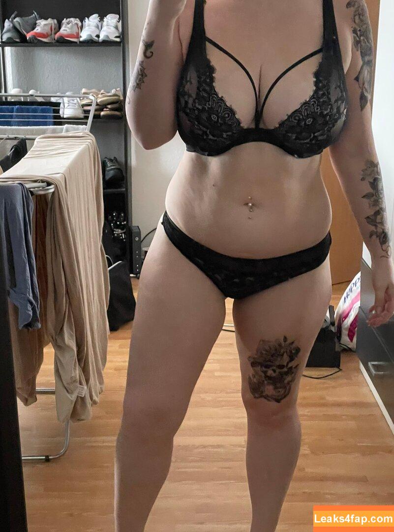 likeboobs leaked photo photo #0003