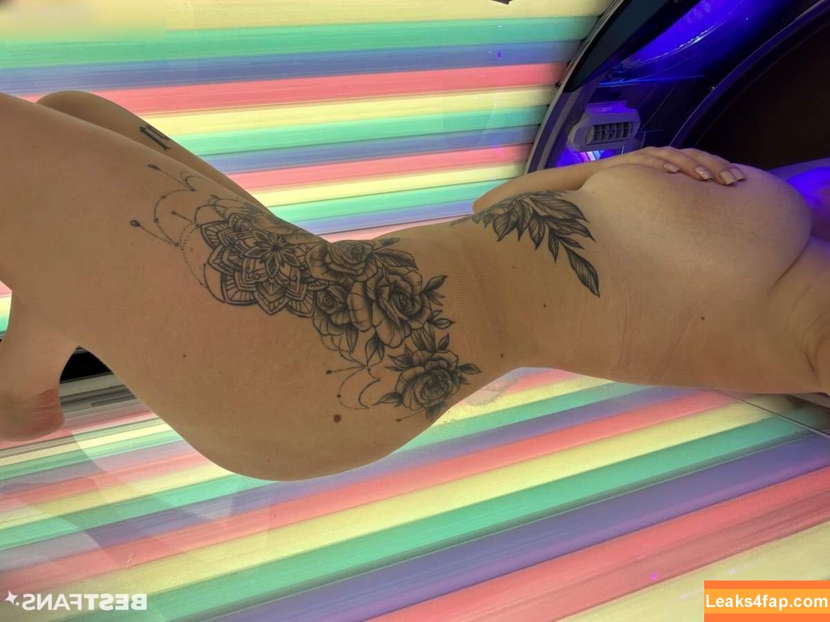 likeboobs leaked photo photo #0076