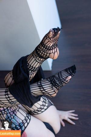 Lil___alien photo #0020