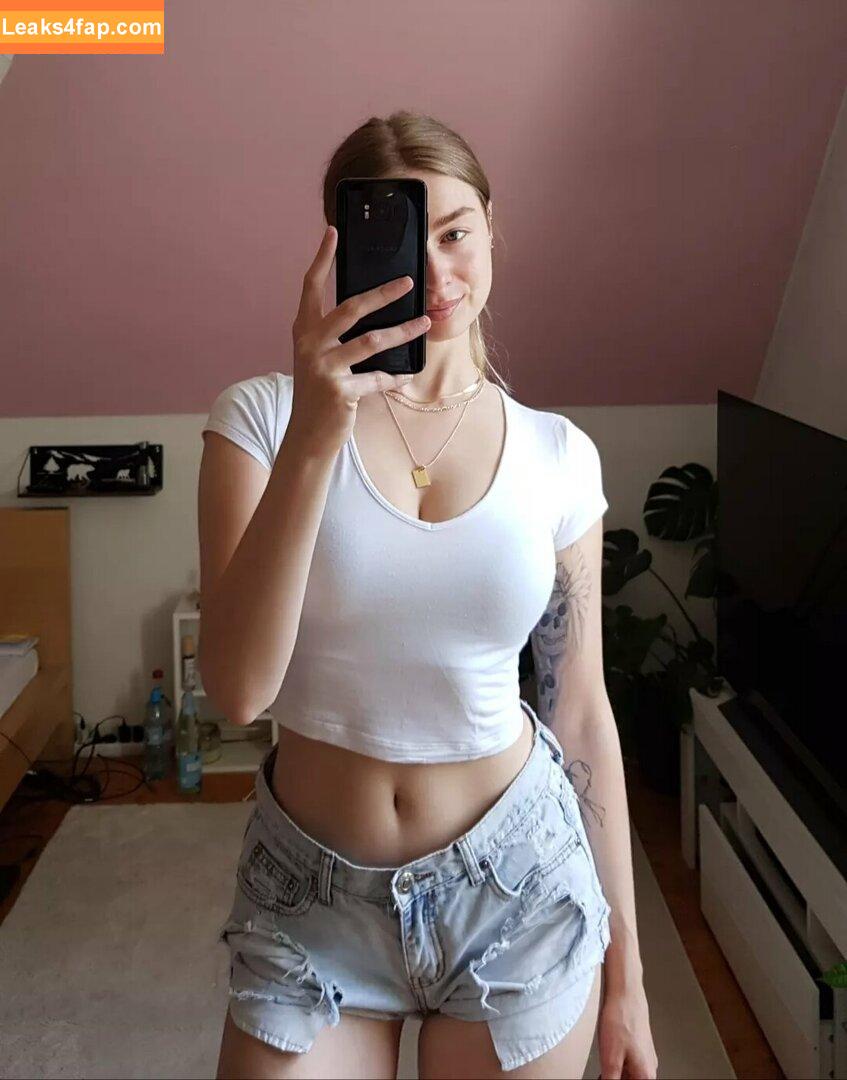Lil_hanne / kalemia / lilhanne leaked photo photo #0003