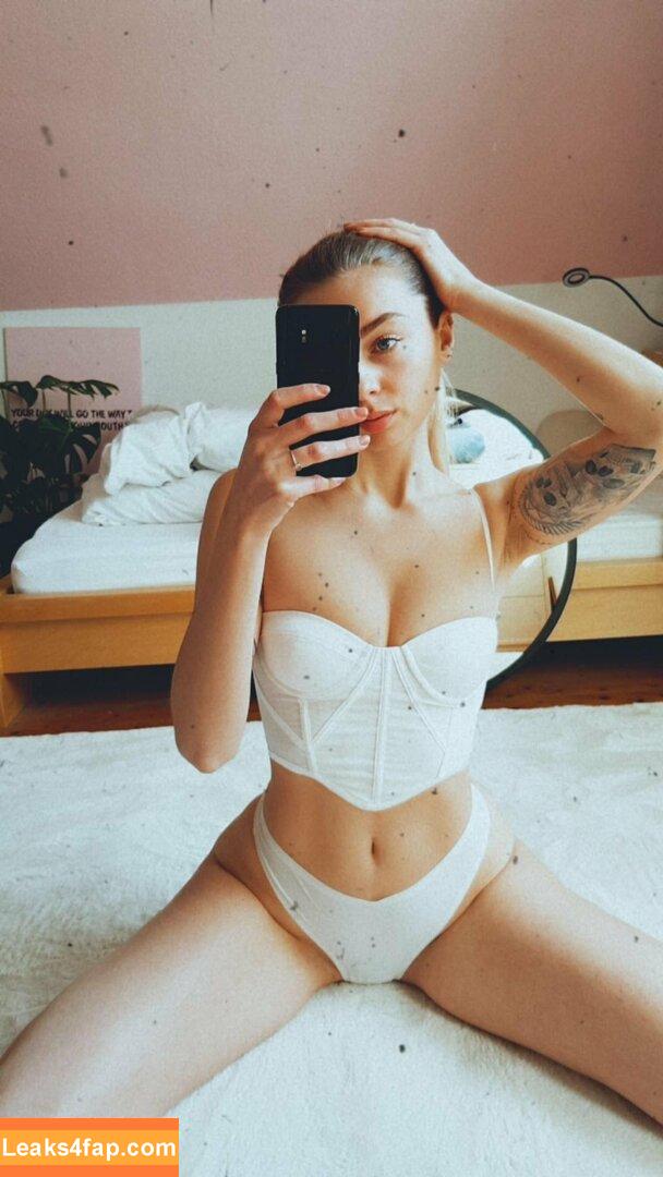 Lil_hanne / kalemia / lilhanne leaked photo photo #0100