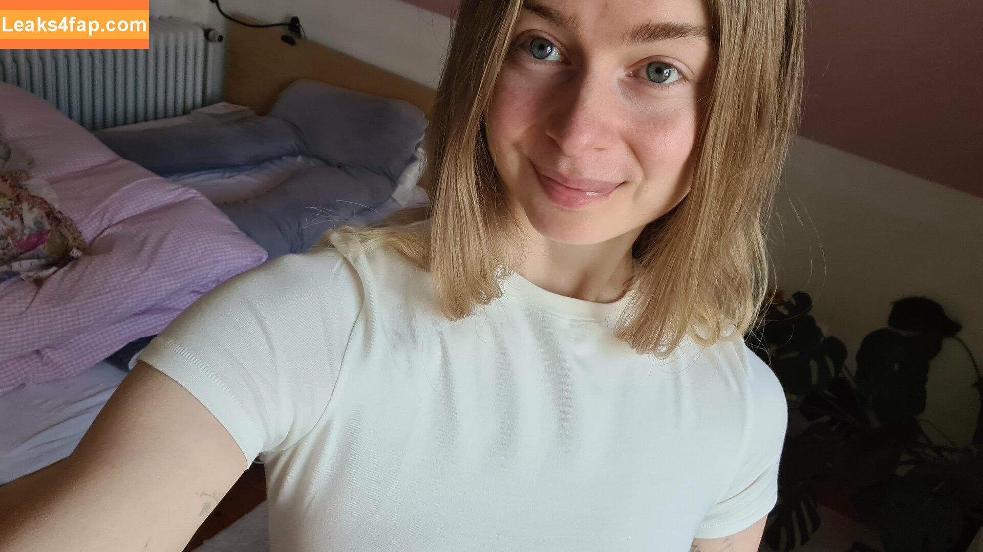 Lil_hanne / kalemia / lilhanne leaked photo photo #0275