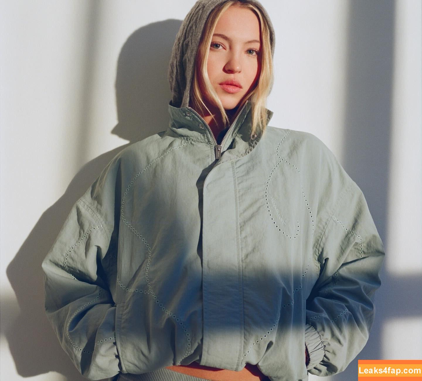 Lila Moss / lilamoss слитое фото фото #0154