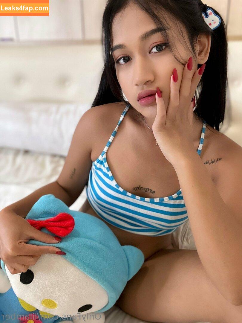 lilamber / lil_amber_r / yourgfamber leaked photo photo #0046
