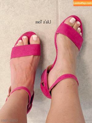 lilas.toes photo #0027