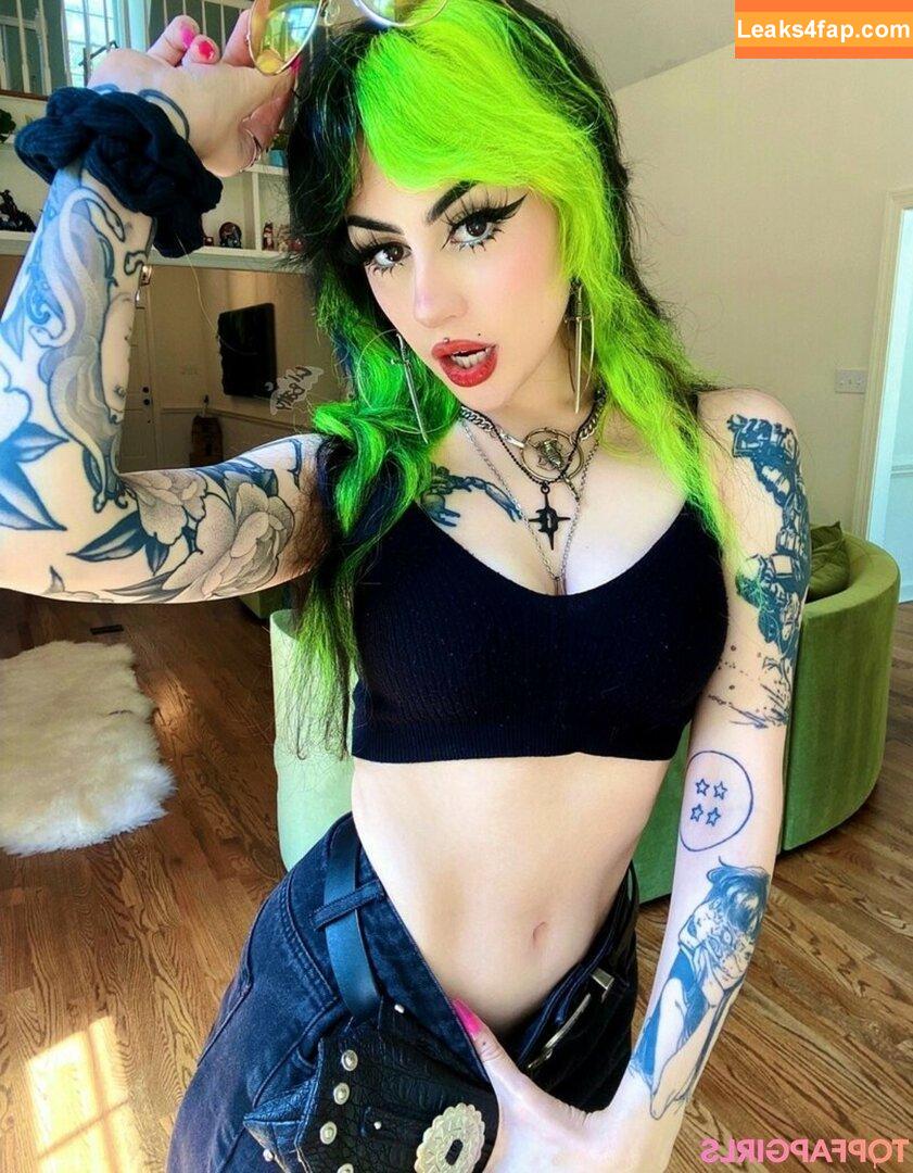 lilbatty / Skye Bedell / lil.batty / lilbattyy leaked photo photo #0030