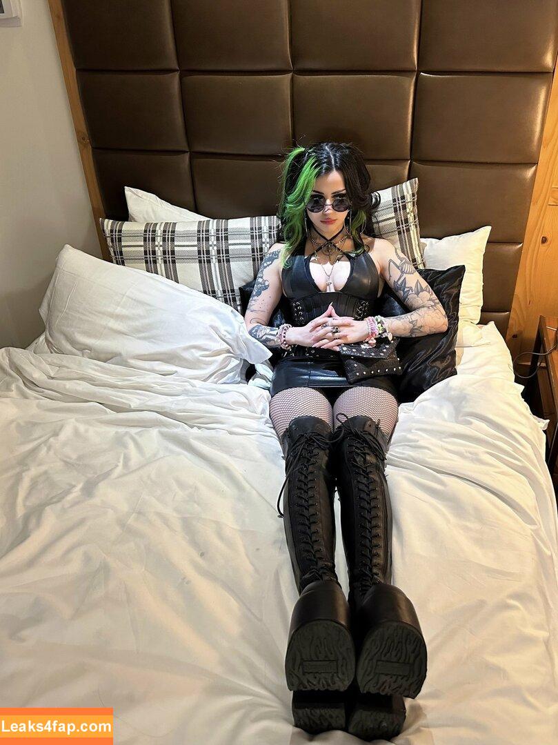 lilbatty / Skye Bedell / lil.batty / lilbattyy leaked photo photo #0077