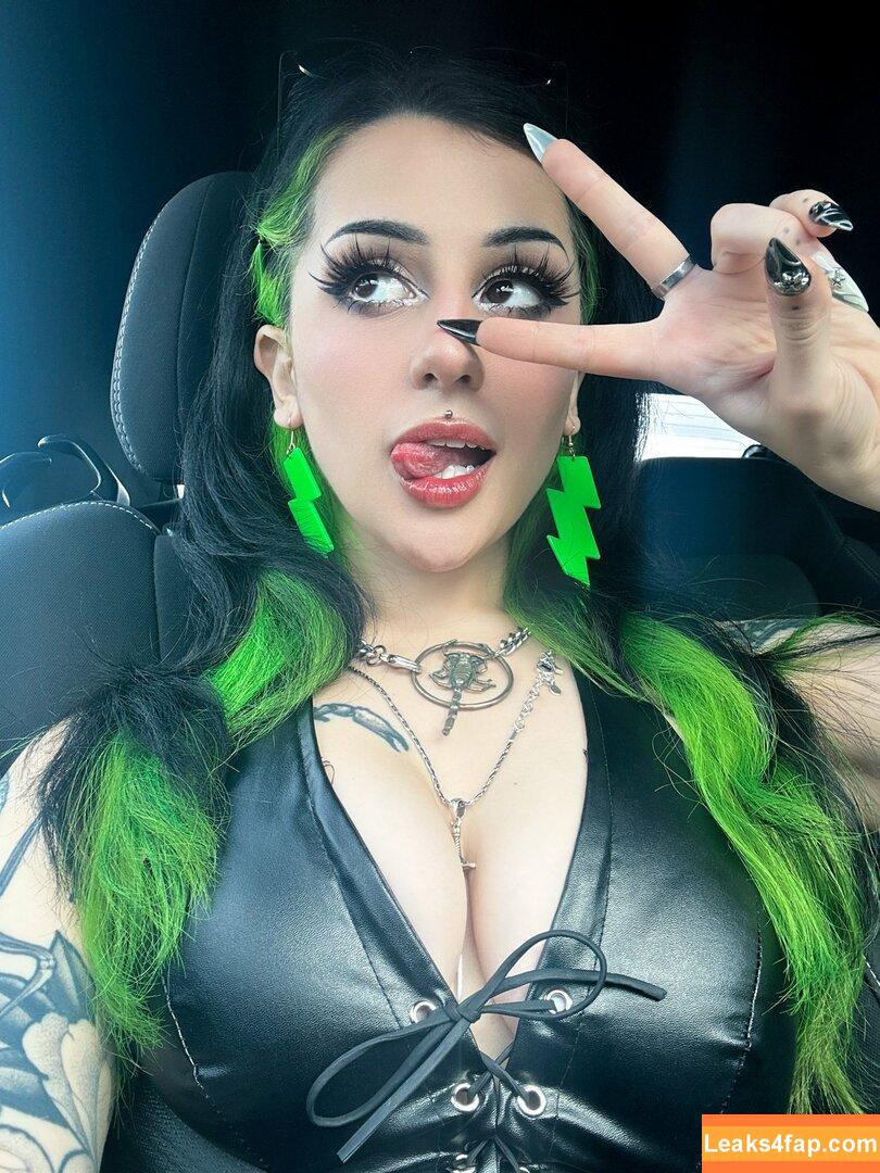 lilbatty / Skye Bedell / lil.batty / lilbattyy leaked photo photo #0082