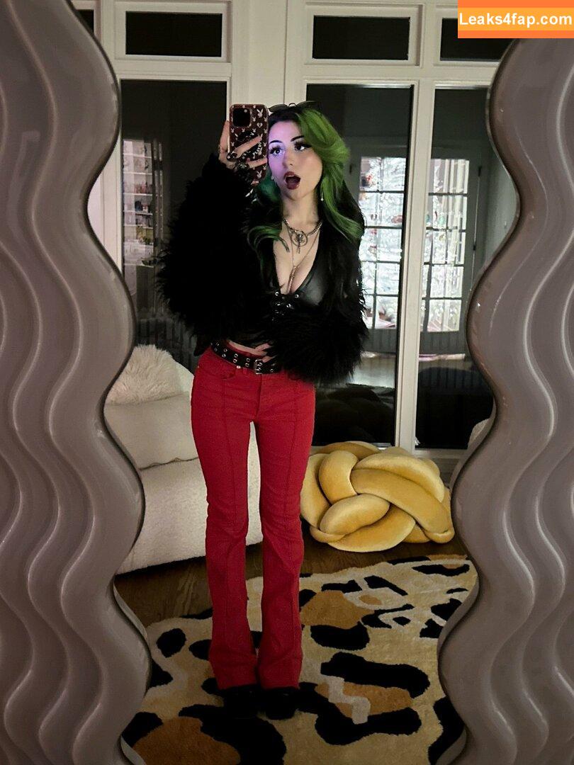 lilbatty / Skye Bedell / lil.batty / lilbattyy leaked photo photo #0089