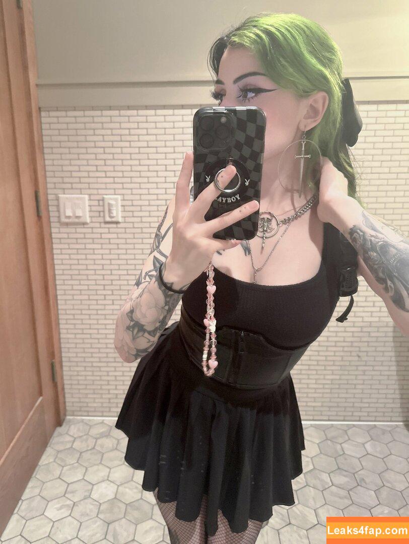 lilbatty / Skye Bedell / lil.batty / lilbattyy leaked photo photo #0097