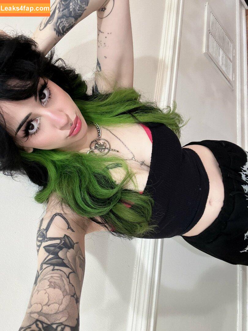 lilbatty / Skye Bedell / lil.batty / lilbattyy leaked photo photo #0132