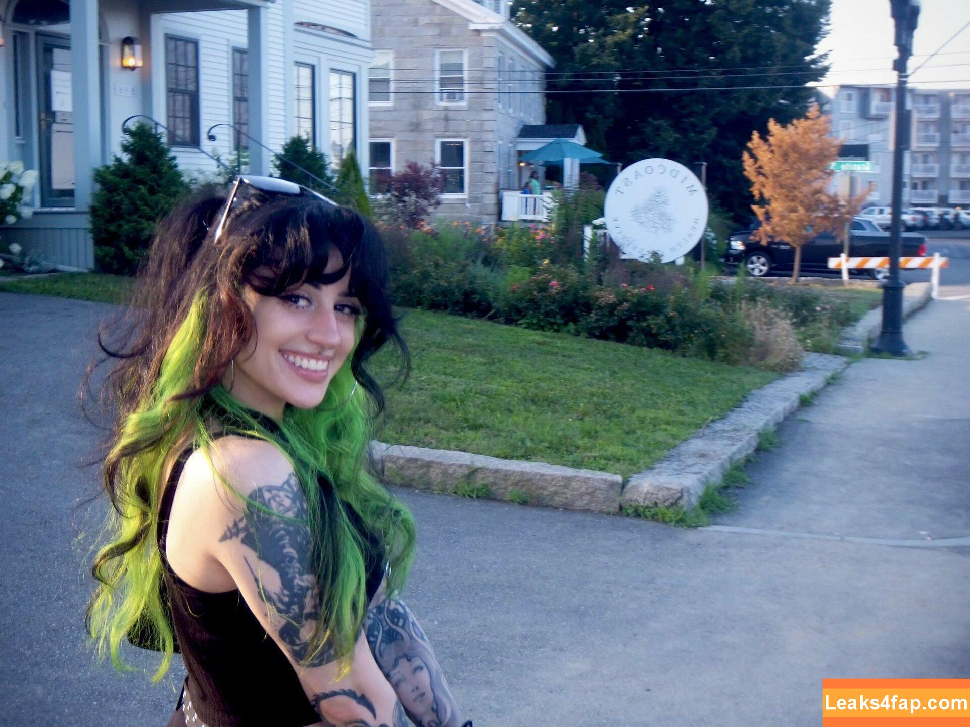 lilbatty / Skye Bedell / lil.batty / lilbattyy leaked photo photo #0137