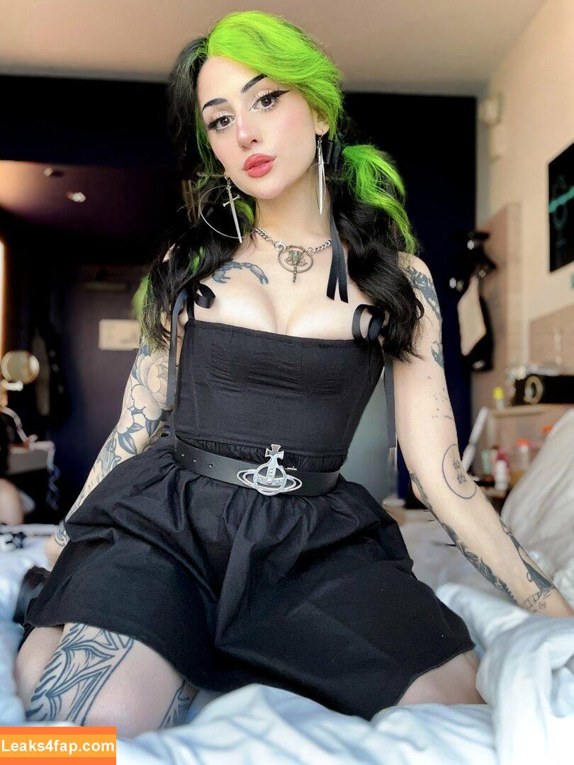 lilbatty / Skye Bedell / lil.batty / lilbattyy leaked photo photo #0149