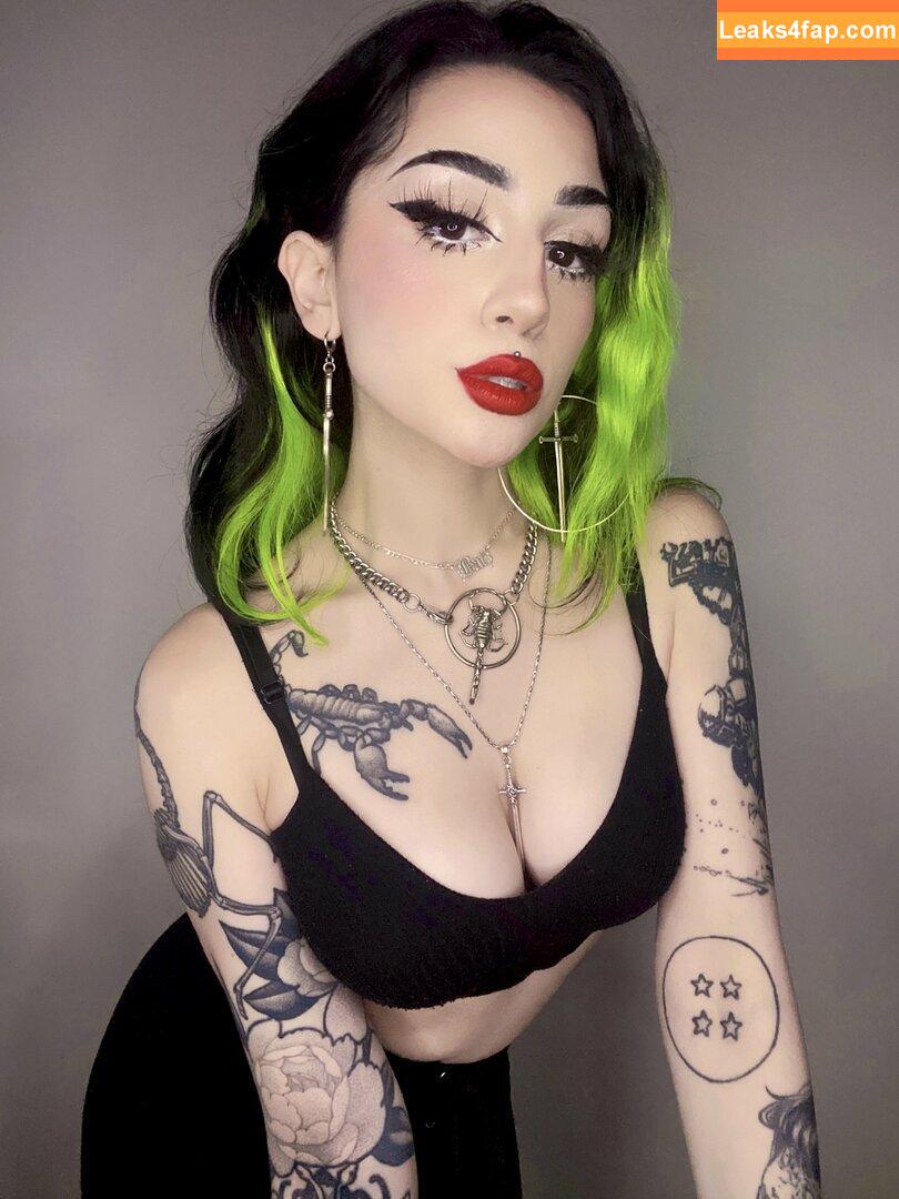 lilbatty / Skye Bedell / lil.batty / lilbattyy leaked photo photo #0161