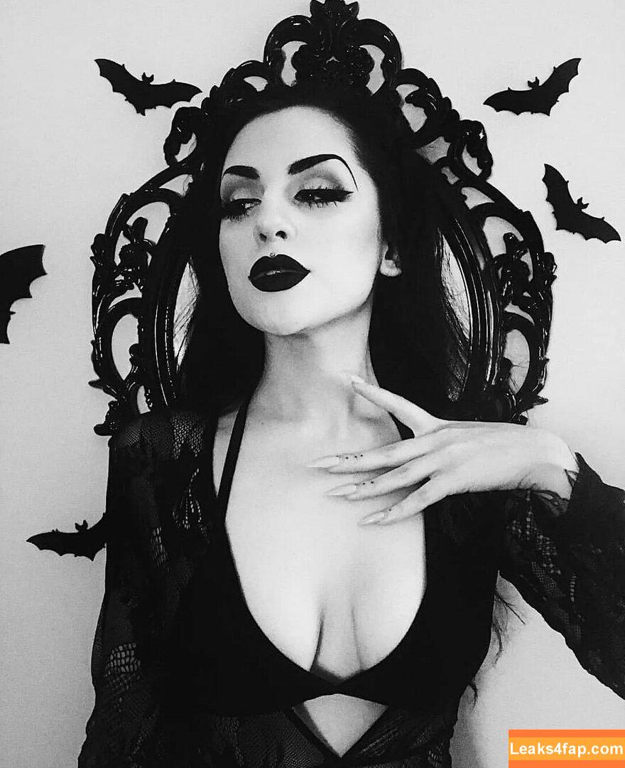 lilbatty / Skye Bedell / lil.batty / lilbattyy leaked photo photo #0196