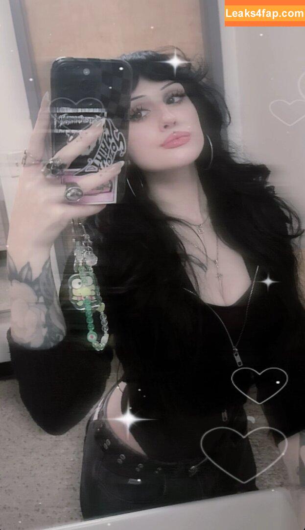 lilbatty / Skye Bedell / lil.batty / lilbattyy leaked photo photo #0388