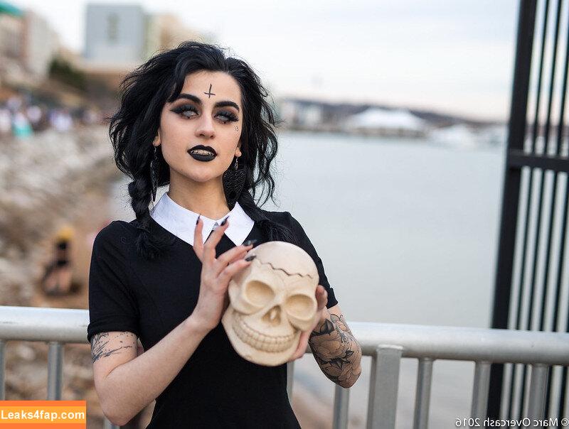 lilbatty / Skye Bedell / lil.batty / lilbattyy leaked photo photo #0394