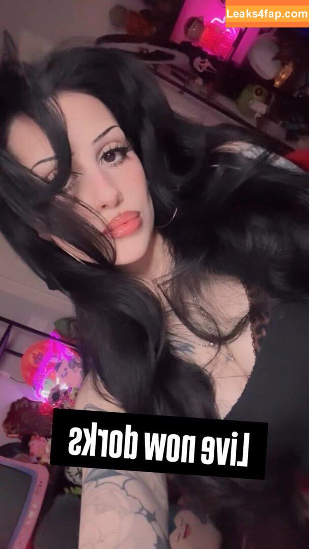 lilbatty / Skye Bedell / lil.batty / lilbattyy leaked photo photo #0404