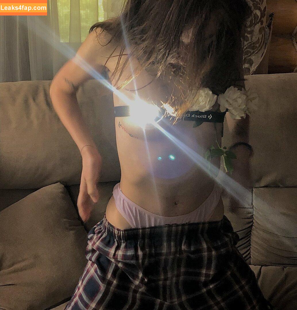 lilbiii / love.lost420 leaked photo photo #0011