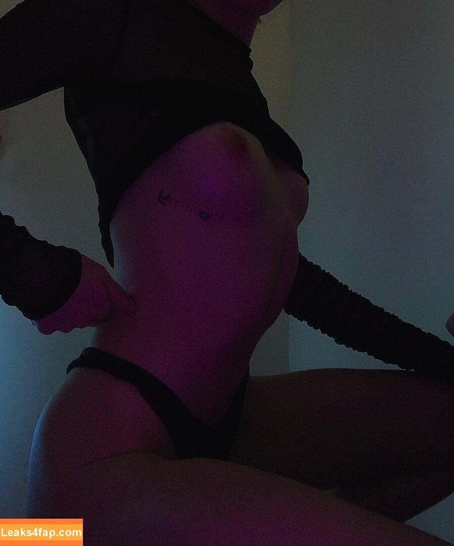 lilbiii / love.lost420 leaked photo photo #0024