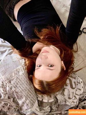 lilfoxyts photo #0021