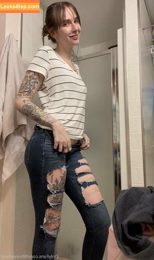 lilhoneybeez photo #0011