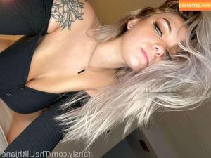 Lili Jane photo #0088