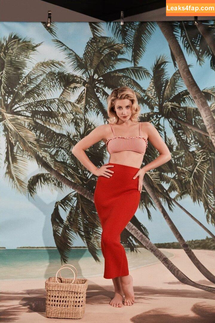 Lili Reinhart / Unpublished Photos / lilireinhart leaked photo photo #0167