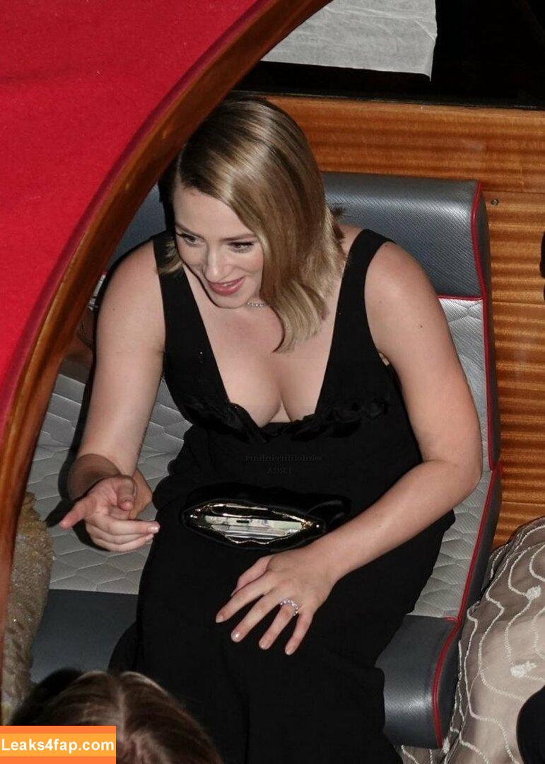 Lili Reinhart / Unpublished Photos / lilireinhart leaked photo photo #0182